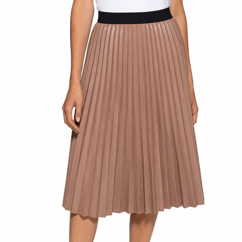 NWT! Calvin Klein Faux Leather Pleated Swing Skirt